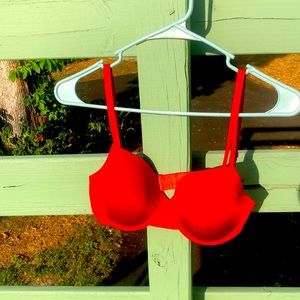 Tell tale lightly lined bra